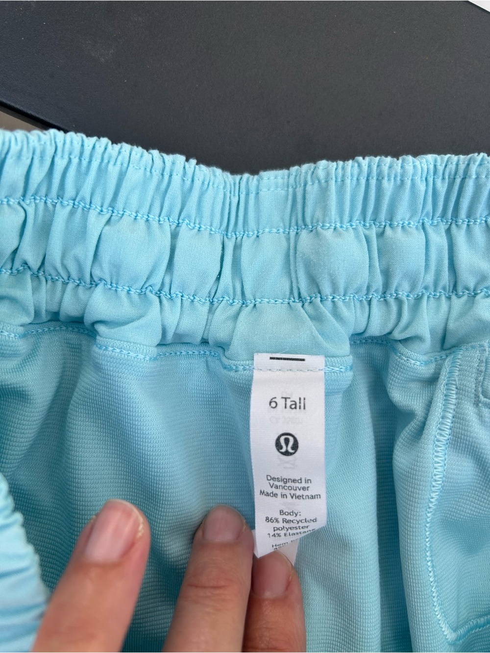 lululemon athletica Light Blue Athletic Shorts 6Tall - Picture 4 of 6